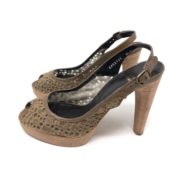 STUART WEITZMAN tan crochet peep toe heels, size 8.5 - Picture 3 of 6